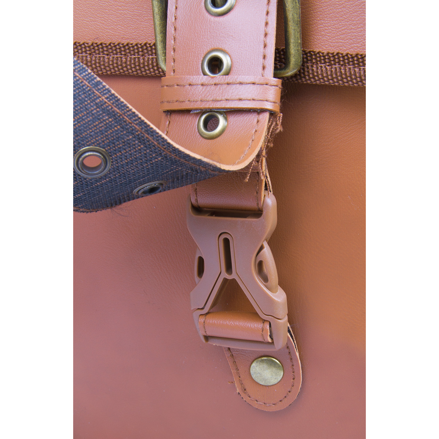 Сумка на багажник  M-WAVE "AMSTERDAM DOUBLE L", imitation leather, brown, 27.5 x 33.5 x 9 cm, volume,